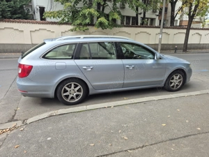 Skoda Superb combi break 2.0 TSI - 2011 - imagine 8
