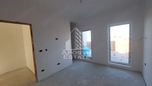 Duplex la cheie,4 camere Giarmata Mare - imagine 4