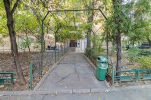 Apartament luminos complet mobilat vis a vis de Parcul Moghioros - imagine 13