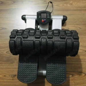Vând pachet Stepper mini și rolă de masaj 