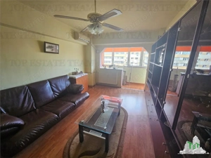 Apartament 3 camere metrou Gorjului posibilitate centrala termica