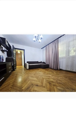 vand apartament 3 camere - imagine 9 vand apartament 3 camere - imagine 9