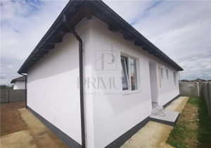 Sag- 4 camere-toate utilitatile- vatra satului