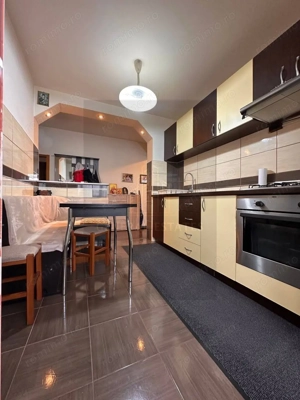 Apartament cu 2 Camere decomandat Zona Coresi - imagine 7 Apartament cu 2 Camere decomandat Zona Coresi - imagine 7