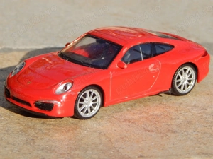 Macheta Porsche 911 Carrera S (991) 2018 1:43 Welly uzata pentru piese - imagine 2