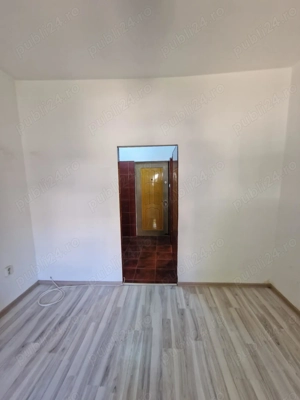 Garsoniera de vanzare - imagine 4