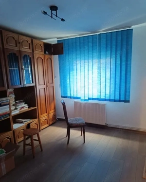 Apartament de 3 camere ( 99 MP-1990 )- Astra  - imagine 3