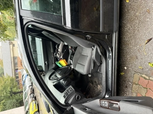 Volvo V50,2007+2 calculatoare - imagine 7 Volvo V50,2007+2 calculatoare - imagine 7