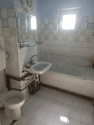 SAGULUI - 2 Camere - Centrala proprie - De renovat - imagine 5