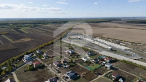 Refugiu la marginea padurii — 2822 mp de liniste in Cocani. - imagine 8