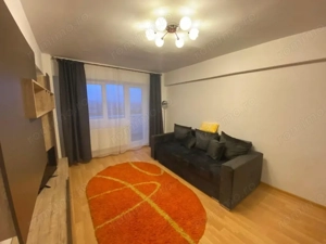 Apartament de 3 camere ( Bloc 2022 )-Tractorul 