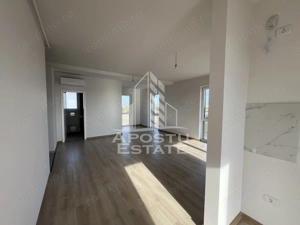 Apartament 2 camere, modern în zona Torontalului cu terasă spatioasa - imagine 3
