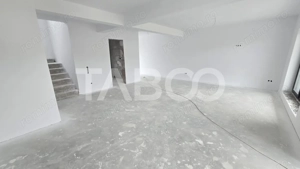 Casa de vanzare 380mp teren liber 4 camere 2 parcari Selimbar - imagine 8