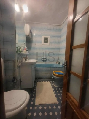 Apartament 3 Camere, Decomandat, zona Piata Moldovei - imagine 7