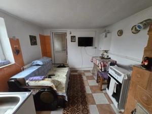 Casă cu Teren intravilan 1500 mp, Centrală termică, Poiana Lacului - 60.000 € - imagine 9