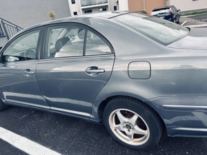 Toyota Avensis Diesel, an 2003, 1800 euro - imagine 2 Toyota Avensis Diesel, an 2003, 1800 euro - imagine 2