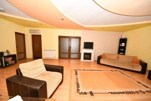 Vila spatioasa, pretabil pentru locuit/clinica, zona Micro 17 – Galati - imagine 7