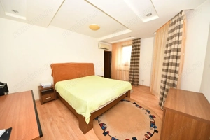 Vila spatioasa, pretabil pentru locuit/clinica, zona Micro 17 – Galati - imagine 18