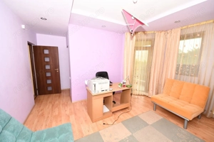 Vila spatioasa, pretabil pentru locuit/clinica, zona Micro 17 – Galati - imagine 15