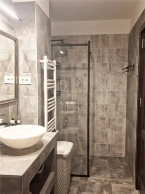 ULTRACENTRAL - 3 cam - Spatios - Decomandat - Terasa - Renovata - Etaj Intermediar - ZONA SUPERBA - imagine 16