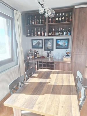 ULTRACENTRAL - 3 cam - Spatios - Decomandat - Terasa - Renovata - Etaj Intermediar - ZONA SUPERBA - imagine 3