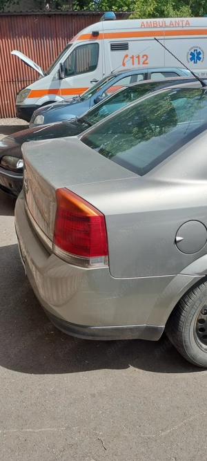 Vând Opel VectraC 2003 ydth 2.0  - imagine 5