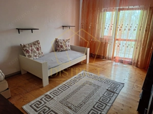 Apartament cu 3 camere | Zona Soarelui - imagine 2