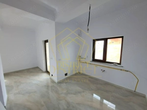 Duplex cu 5 camere, bucatarie inchisa, la cheie | Giarmata Mare - imagine 3 Duplex cu 5 camere, bucatarie inchisa, la cheie | Giarmata Mare - imagine 3