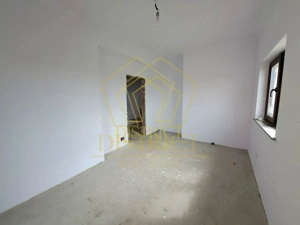 Duplex cu 5 camere, bucatarie inchisa, la cheie | Giarmata Mare - imagine 10 Duplex cu 5 camere, bucatarie inchisa, la cheie | Giarmata Mare - imagine 10