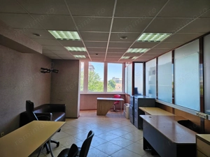 Se ofera spre inchiriere birou spatiu comercial in zona vitan de 44 mp, etaj 5. - imagine 2