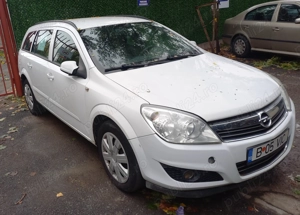 De vânzare  Opel Astra H.An.2008.Motorina. .Motor 1.7. - imagine 2 De vânzare  Opel Astra H.An.2008.Motorina. .Motor 1.7. - imagine 2