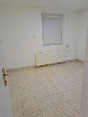 Spatiu comercial util compartimentat I Lipovei - imagine 5 Spatiu comercial util compartimentat I Lipovei - imagine 5