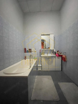 Apartament deosebit cu 3 camere | Cladire istorica | Central - imagine 7