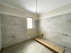 Casa despărțită prin garaj cu 5 camere | Giroc - imagine 14