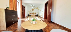 Oferim spre inchiriere, casa deosebi cu 4 camere,2 garaje,zona Soarelui-Braytim - imagine 12