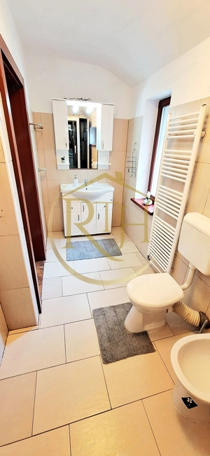 Oferim spre inchiriere, casa deosebi cu 4 camere,2 garaje,zona Soarelui-Braytim - imagine 14