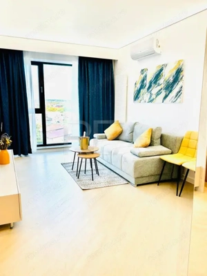 Studio Dublu | Design minimalist | Cortina North - imagine 2