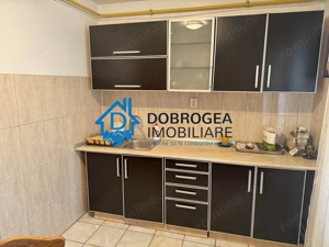 STRADA BABADAG- 3 CAMERE DECOMANDAT ETAJ 3, CENTRALA GAZ - imagine 4