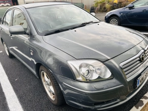 Toyota Avensis Diesel, an 2003, 1800 euro - imagine 8 Toyota Avensis Diesel, an 2003, 1800 euro - imagine 8