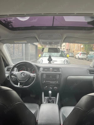 Volkswagen JETTA - imagine 6