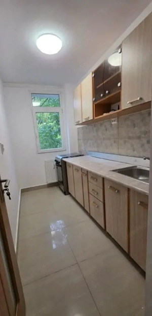 Garsoniera de vanzare Metrou Brancoveanu - imagine 3