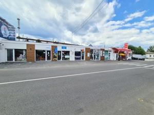 Spatiu comercial in Campina, Complex Rafinarie--34 mp--1900 lei - imagine 13