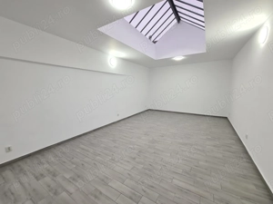 Spatiu comercial in Campina, Complex Rafinarie--34 mp--1900 lei - imagine 4