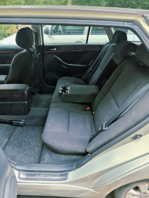 Toyota avensis dublu climatronic scaune incalzite pilot automat   carlig remorcare Oglinzi electrice - imagine 5 Toyota avensis dublu climatronic scaune incalzite pilot automat   carlig remorcare Oglinzi electrice - imagine 5