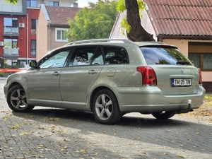 Toyota avensis dublu climatronic scaune incalzite pilot automat   carlig remorcare Oglinzi electrice - imagine 4 Toyota avensis dublu climatronic scaune incalzite pilot automat   carlig remorcare Oglinzi electrice - imagine 4