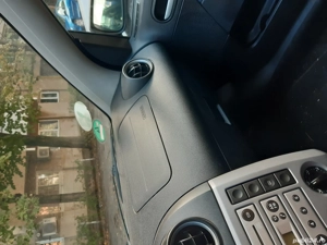 oferta specială  pret de telefon  vand ford Fiesta.  - imagine 3