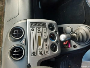 oferta specială  pret de telefon  vand ford Fiesta.  - imagine 2