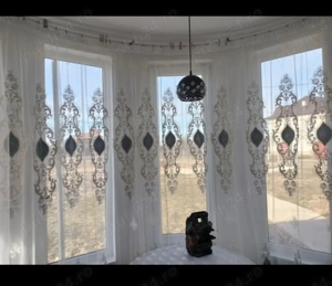 Vând casă com suseni P+M și anexa garaj auto cu canal fără acoperiș finalizare - imagine 2