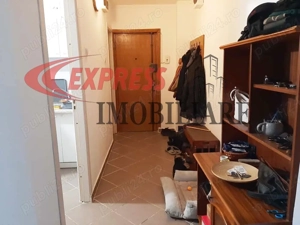 Vitan, Zizin, Mall  - imagine 2 Vitan, Zizin, Mall  - imagine 2