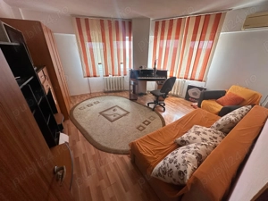 Vand apartament 2 camere - imagine 6